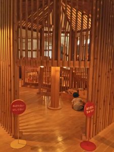 四谷 おもちゃ美術館 2F おもちゃのもり (12)