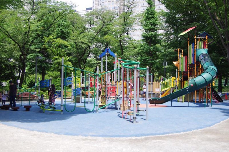 2018年 新宿中央公園 リニューアル 大型複合遊具 アスレチック (1)